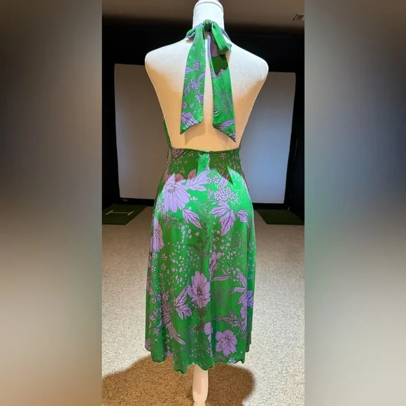 EUC Kitty Women’s Sexy Yet Classy Boutique Dress Color Green And Purple Size M - Picture 5 of 8